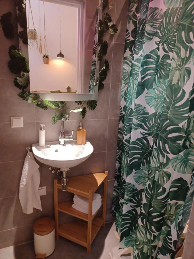 75M2 Indoor Glamping Scheveningen Apartment Хага Екстериор снимка